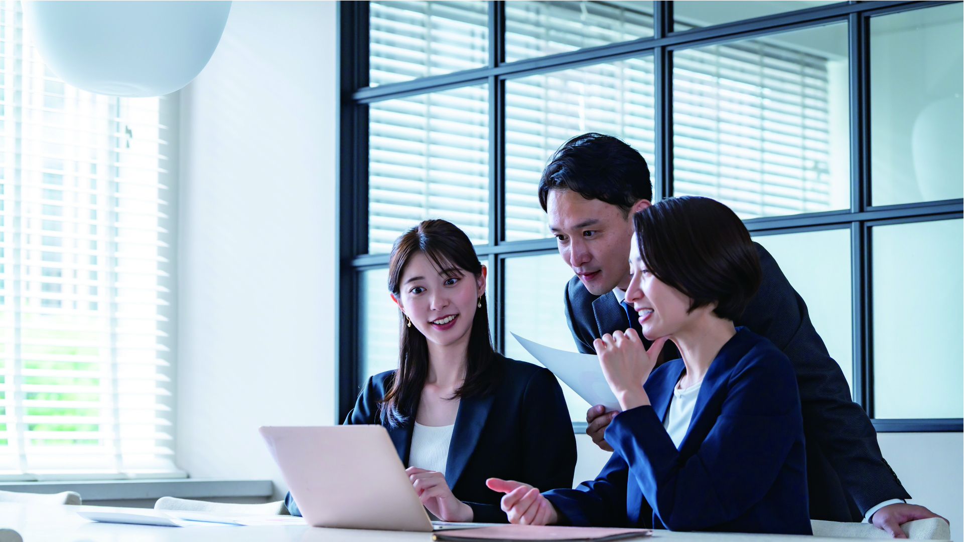 デジナビのダミースライド1